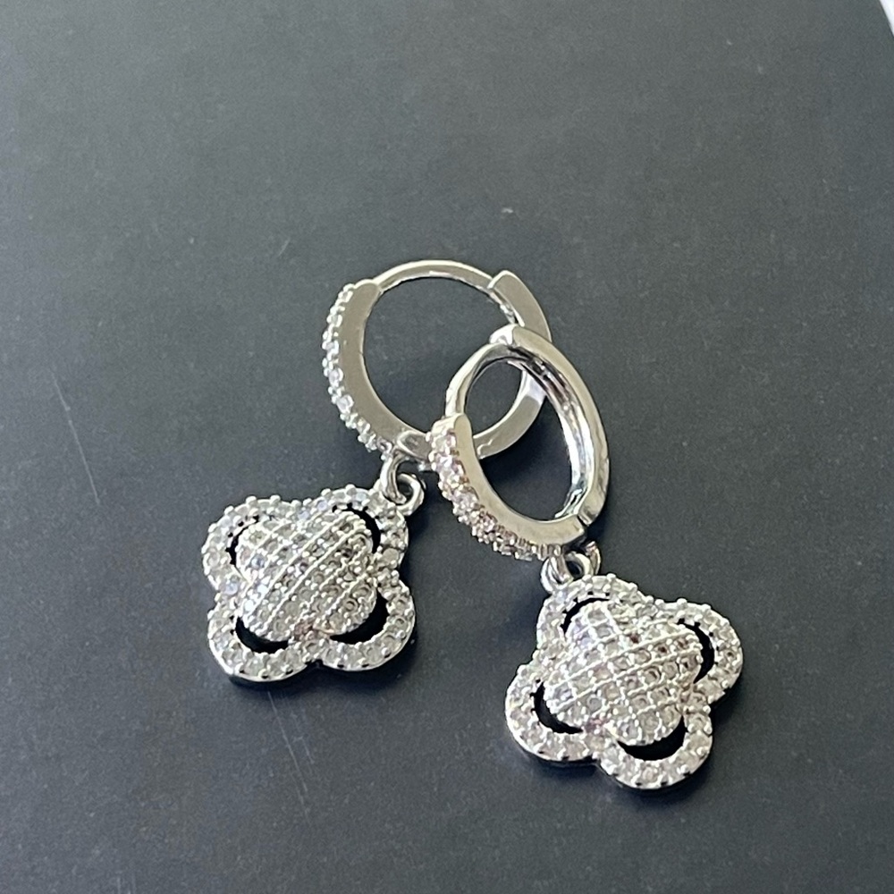 Cluster earring silver - Picture 2 of 3